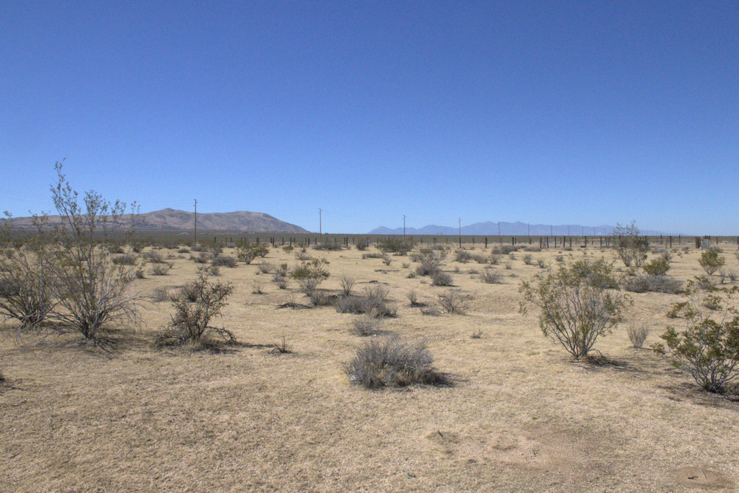 2.50 Acres Apple Valley, San Bernardino County, CA