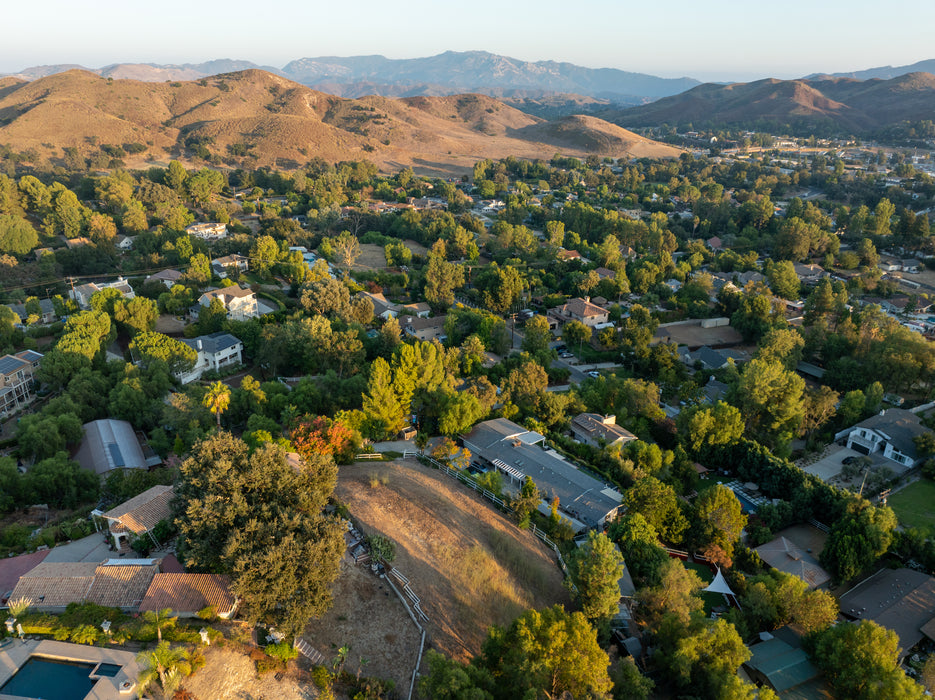 0.46 Acre Agoura Hills, Los Angeles County, CA (Power & Water)