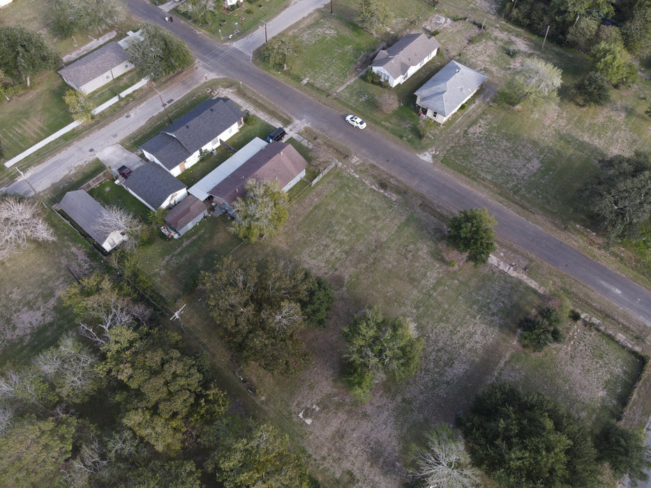 0.16 Acre Port Arthur, Jefferson County, TX (Power, Water, & Paved Road)