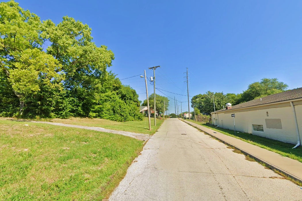 0.16 Acre Kansas City, Wyandotte County, KS (Power, Water, & Paved Road)