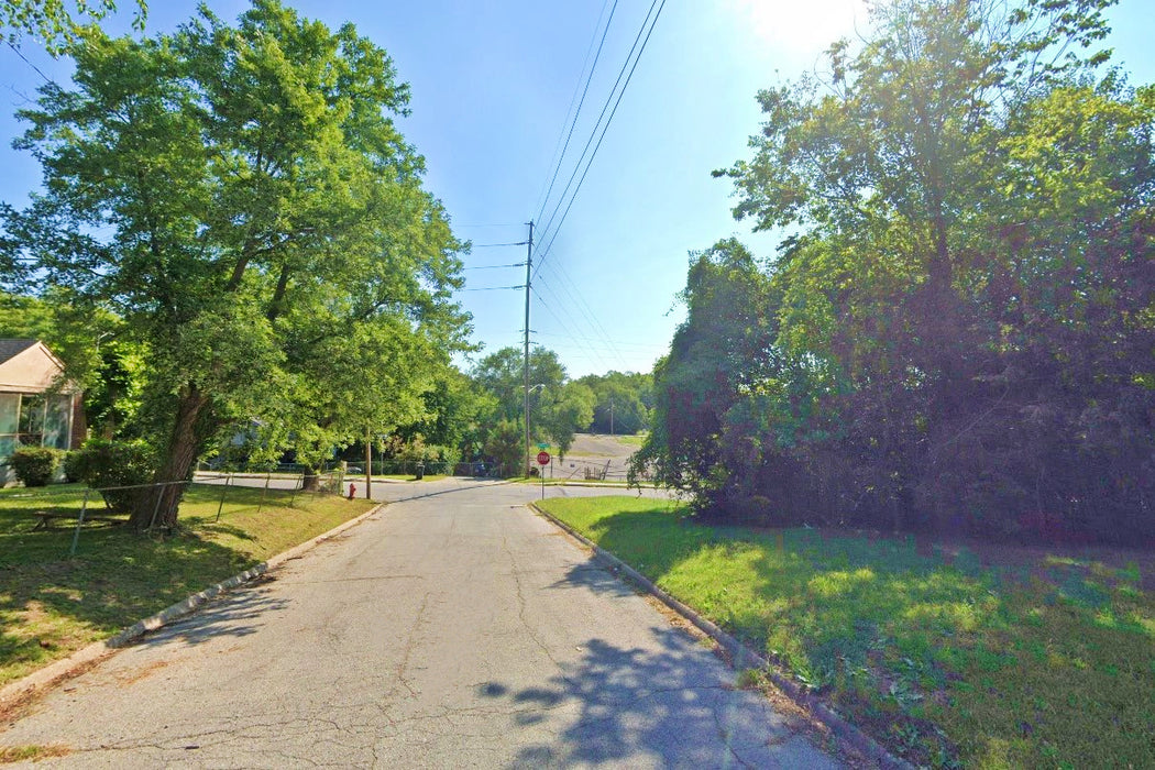 0.16 Acre Kansas City, Wyandotte County, KS (Power, Water, & Paved Road)