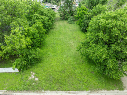 0.14 Acre Waco, McLennan County, TX (Power, Water, & Paved Road)