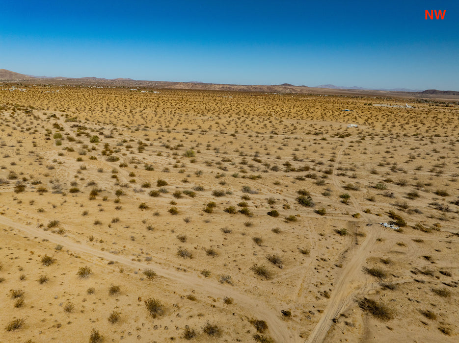 4.78 Acres Joshua Tree, San Bernardino County, CA