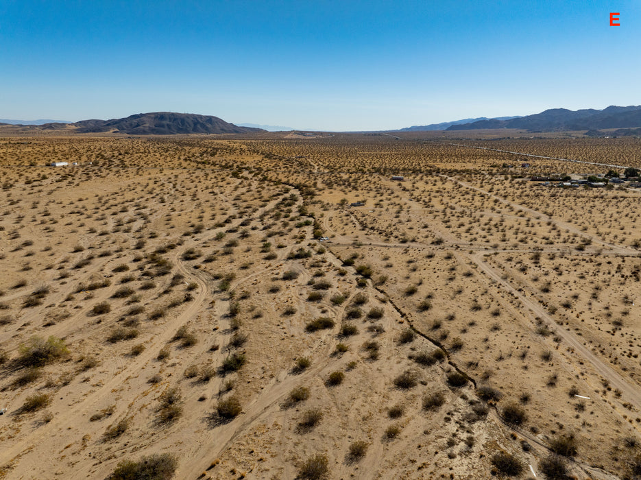 4.78 Acres Joshua Tree, San Bernardino County, CA