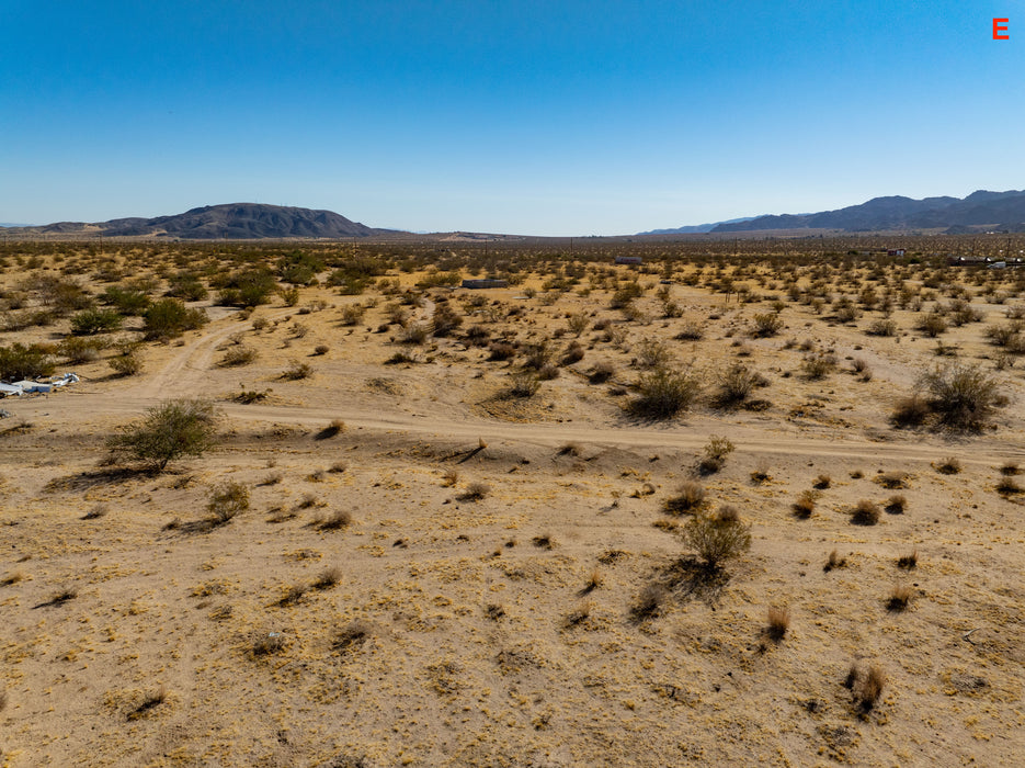 4.78 Acres Joshua Tree, San Bernardino County, CA