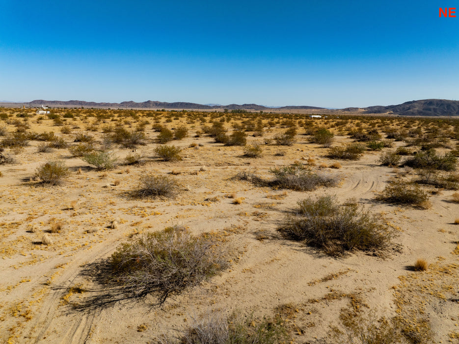 4.78 Acres Joshua Tree, San Bernardino County, CA