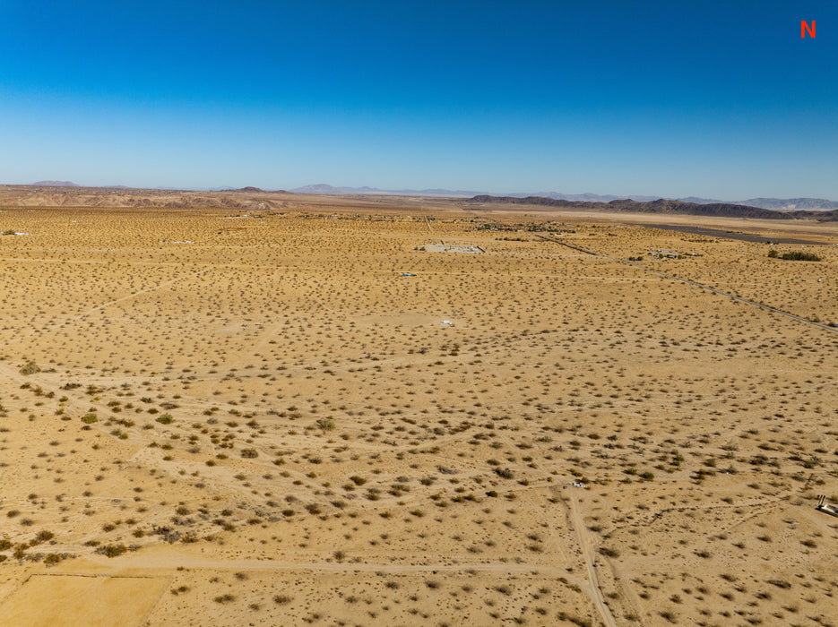 4.78 Acres Joshua Tree, San Bernardino County, CA