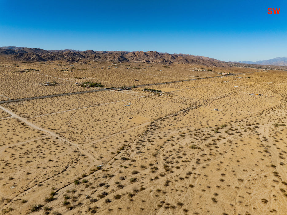 4.78 Acres Joshua Tree, San Bernardino County, CA