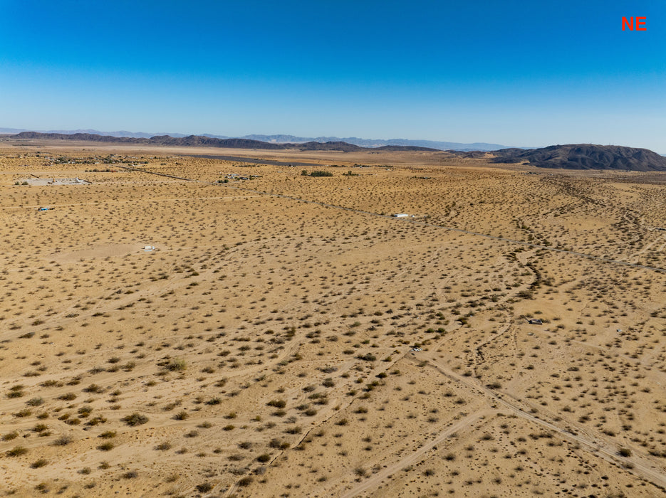 4.78 Acres Joshua Tree, San Bernardino County, CA