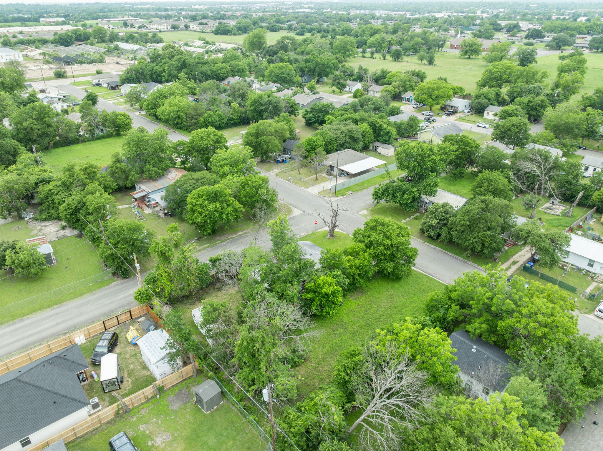 0.14 Acre Waco, McLennan County, TX (Power, Water, & Paved Road)
