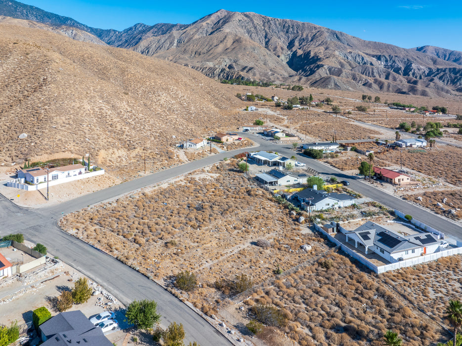 0.48 Acre Whitewater, Riverside County, CA (Power, Water, & Paved Road)