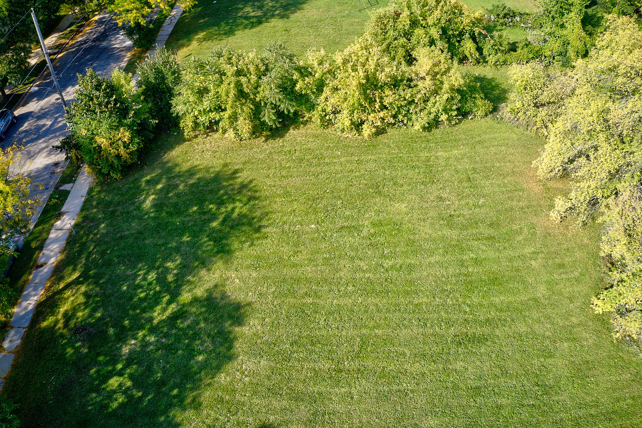 0.14 Acre Milwaukee, Milwaukee County, WI (Power, Water, & Paved Road)