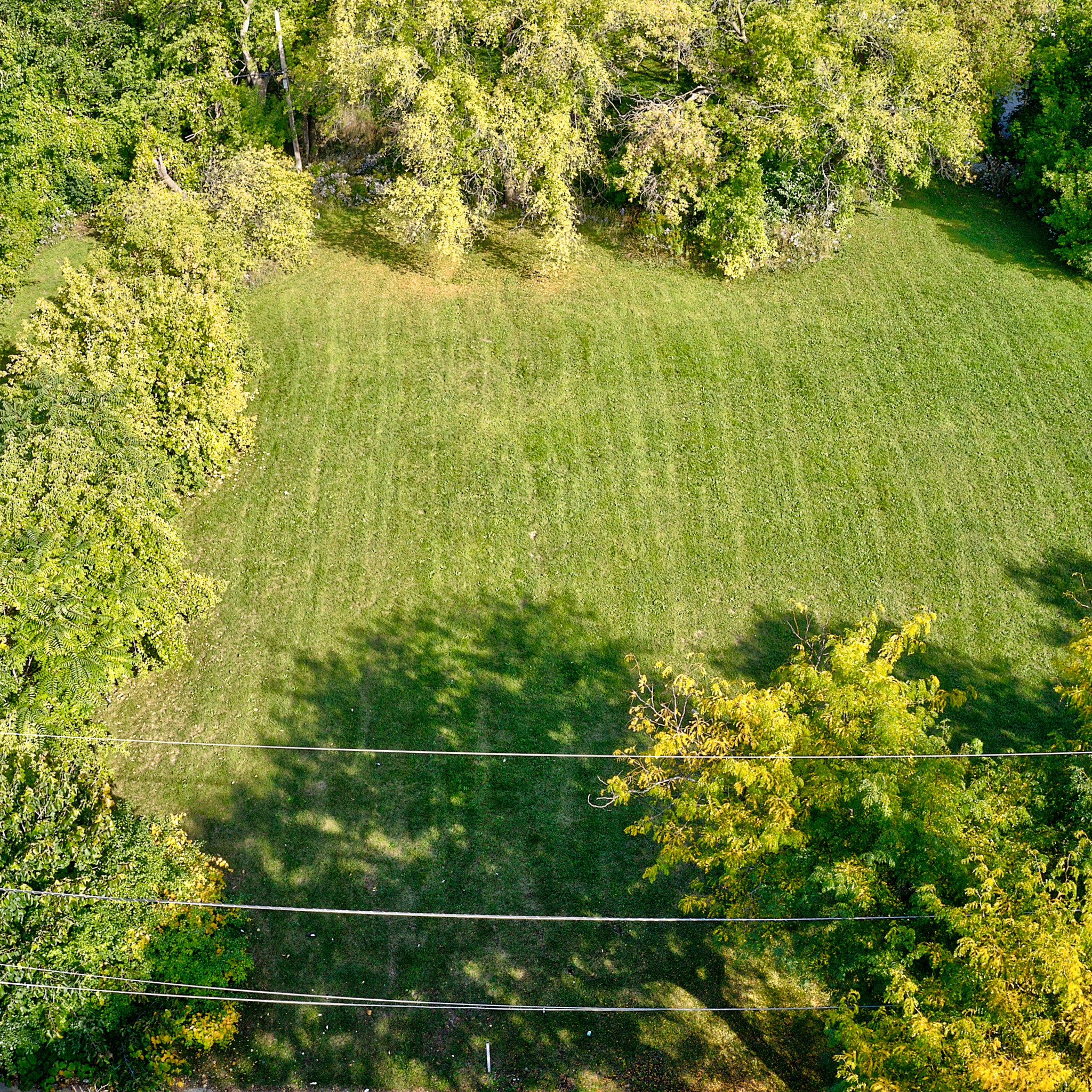 0.14 Acre Milwaukee, Milwaukee County, WI (Power, Water, & Paved Road)