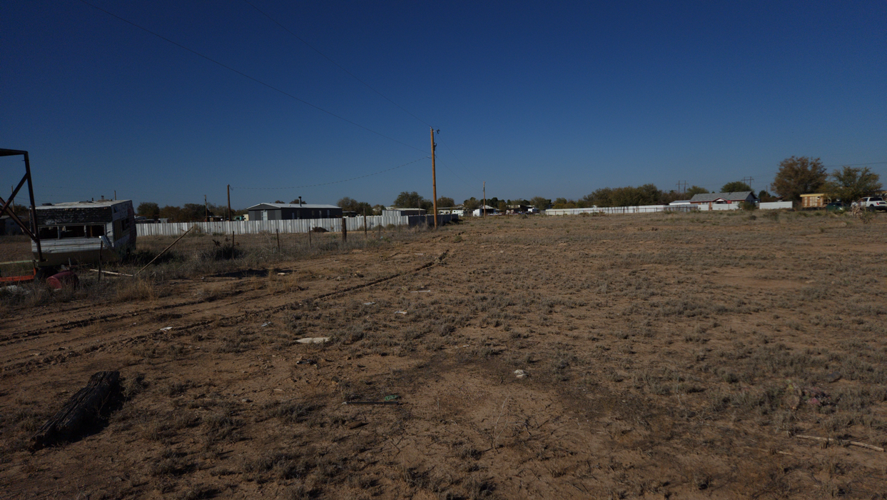 0.66 Acre Roswell, Chaves County, NM (Power & Paved Road)