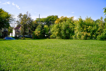 0.14 Acre Milwaukee, Milwaukee County, WI (Power, Water, & Paved Road)