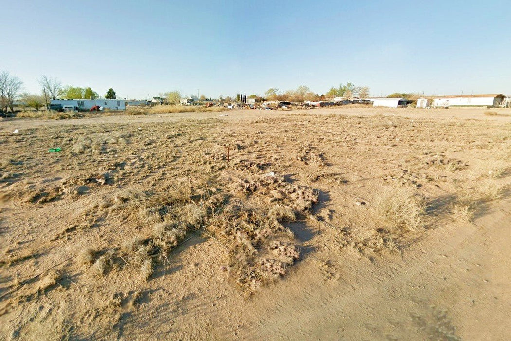 0.17 Acre Roswell, Chaves County, NM (Power)