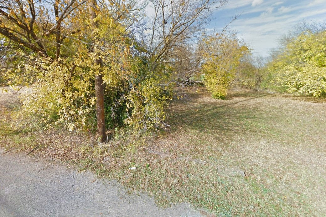 0.17 Acre Wichita Falls, Wichita County, TX (Power, Water, & Paved Road)