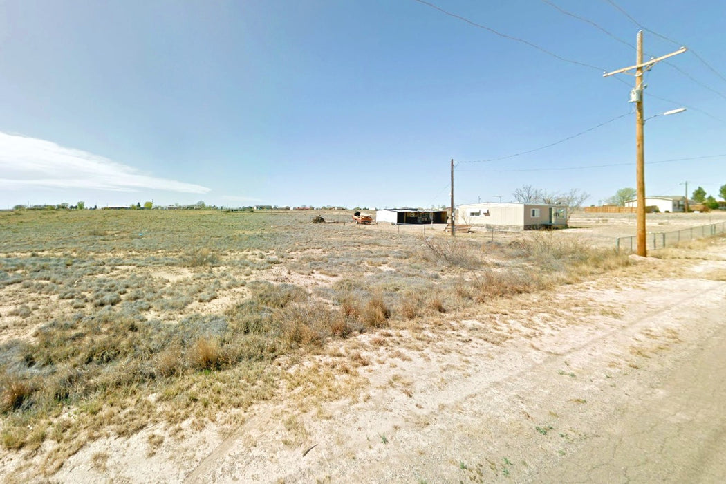 0.31 Acre Roswell, Chaves County, NM (Power, Water, & Paved Road)