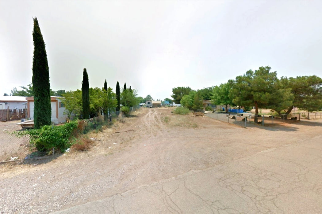 0.17 Acre Douglas, Cochise County, AZ (Power, Water, & Paved Road)